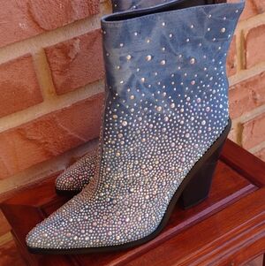 Azalea Wang Soulard Elegant Denim Blue Rhinestone Women's Boot sz 7M